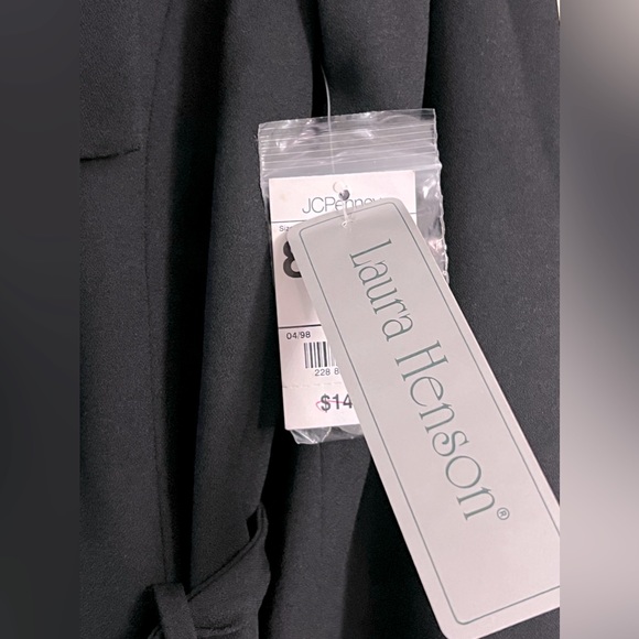 Laura Henson Blazer - Picture 4 of 4